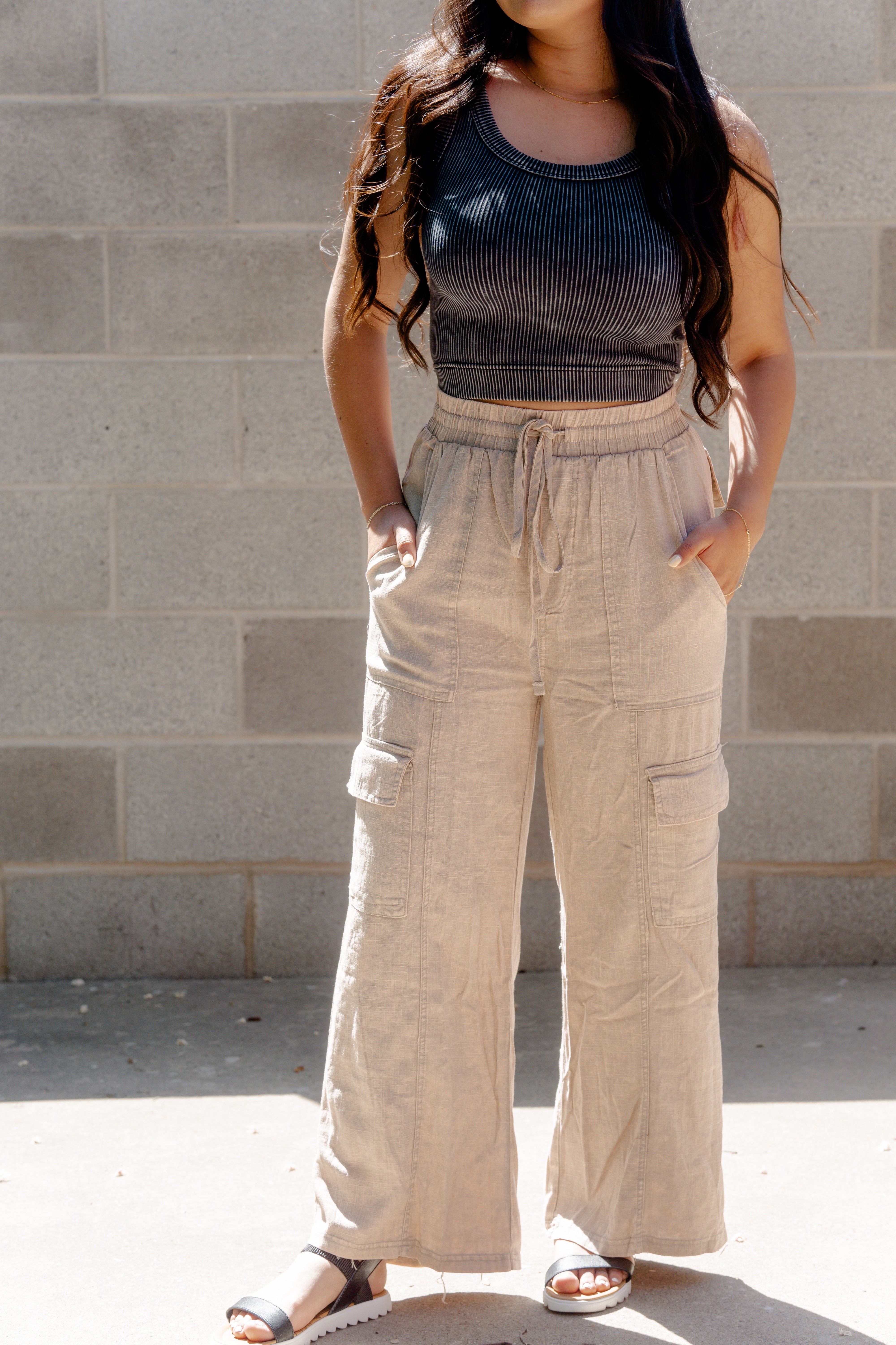 Seaside Cargo Linen Pants