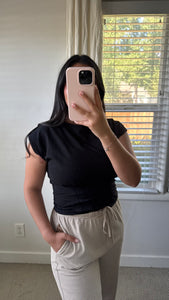Gia Pleated Top / Black