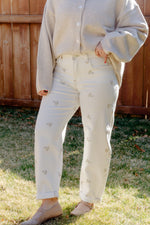 Load image into Gallery viewer, Leaf Embroidered Barrel Pants
