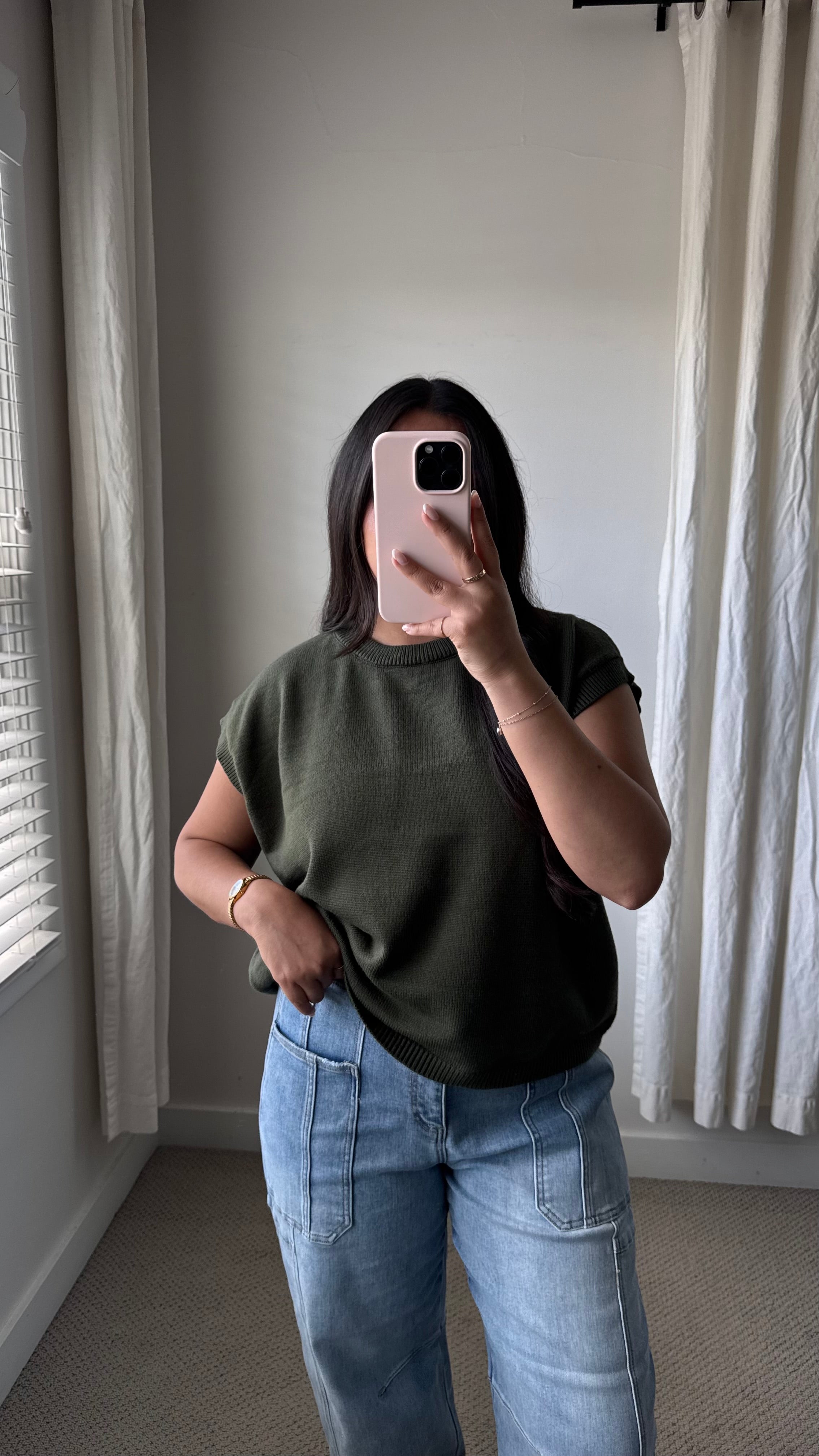 Arlo Sweater Vest / Olive
