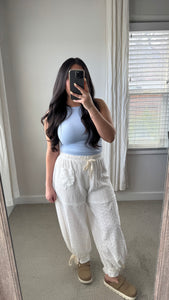 Magnolia joggers