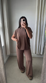 Load image into Gallery viewer, Lena Ribbed Set / Brown
