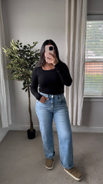 Load image into Gallery viewer, Daydream Barrel Jeans

