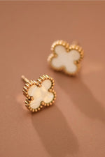 Load image into Gallery viewer, Clover Studs / White
