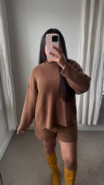 Load image into Gallery viewer, Weekend Knit Set / Camel
