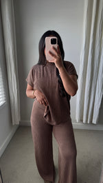 Load image into Gallery viewer, Lena Ribbed Set / Brown
