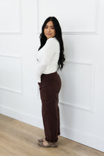 Load image into Gallery viewer, Hazel Barrel Cargo Pants / Brown
