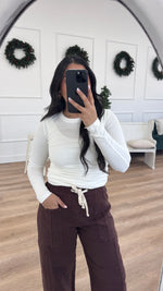 Load image into Gallery viewer, Hazel Barrel Cargo Pants / Brown
