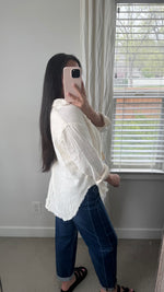 Load image into Gallery viewer, Brooke Button Down Shirt / Cream
