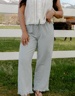 Load image into Gallery viewer, Petal Hem Pants
