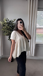Load image into Gallery viewer, Grace Top / Cream
