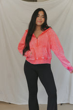Load image into Gallery viewer, Macie Fleece Pullover / Fuchsia
