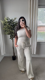 Load image into Gallery viewer, Sail Away Bottoms
