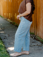 Load image into Gallery viewer, Hazel Barrel Cargo Pants / Light Denim
