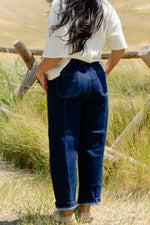 Load image into Gallery viewer, Rowan Slouchy Barrel Jeans
