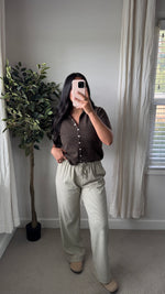 Load image into Gallery viewer, Essential Knit / Brown
