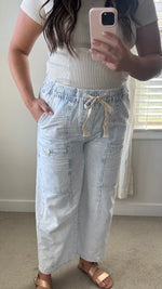 Load image into Gallery viewer, Statement Making Pants
