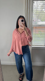 Load image into Gallery viewer, Brooke Button Down Shirt / Salmon

