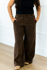 Load image into Gallery viewer, Leopard Print Pants
