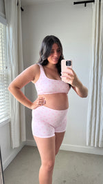 Load image into Gallery viewer, Bow Print Bra
