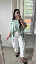 Load image into Gallery viewer, Elle Dolman Sleeve Top / Seafoam Gream
