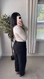 Load image into Gallery viewer, Hazel Barrel Cargo Pants / Black
