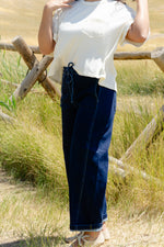 Load image into Gallery viewer, Rowan Slouchy Barrel Jeans

