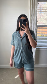 Load image into Gallery viewer, Sleepy Girl Pajama Set / Jade
