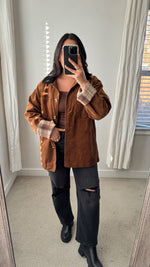 Load image into Gallery viewer, Corduroy Barn Jacket / Camel *RESTOCKED*
