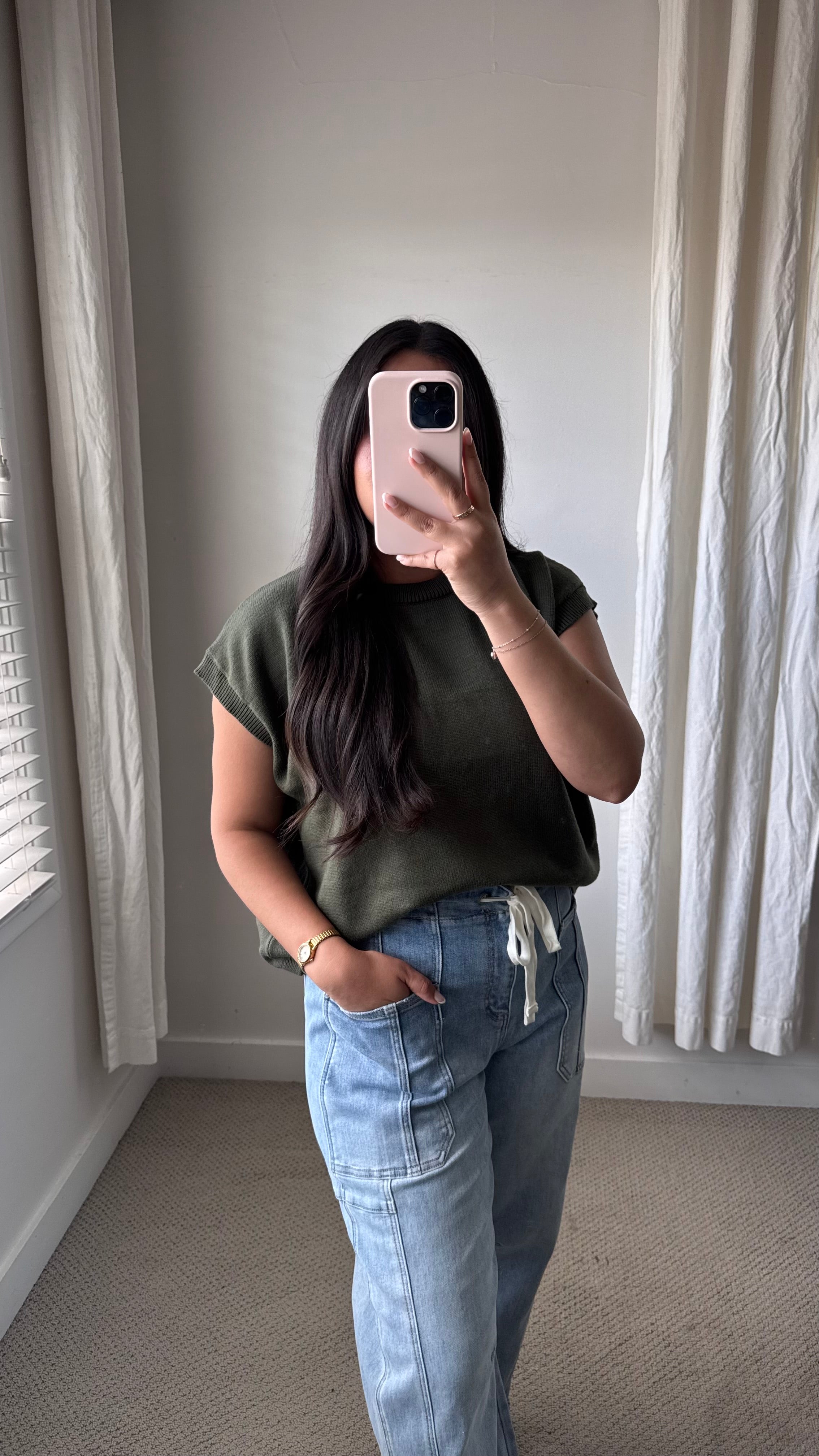 Arlo Sweater Vest / Olive